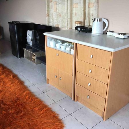 Penthouse Studio Next To The Sea Salamina Exterior photo